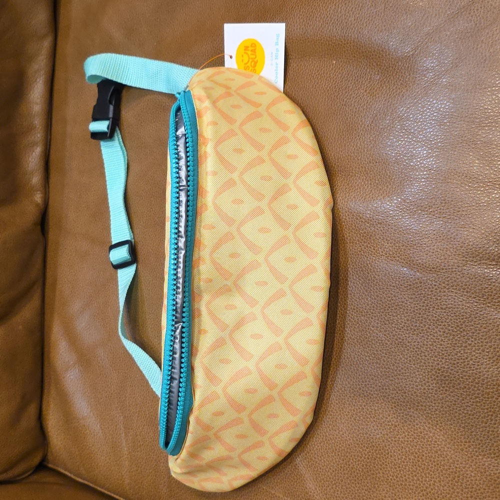 Target Sun Squad Pineapple Cooler Hip Bag Fanny Pack